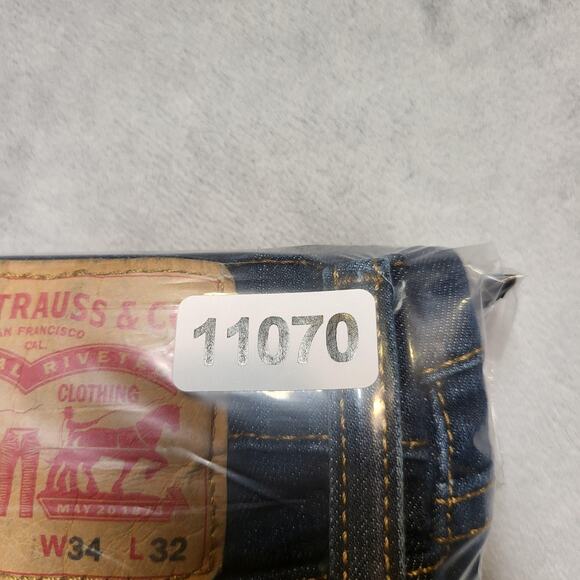 Levis 541 Jeans Mens 34x31 Blue Athletic Tapered Stretch Denim Pants Classic - Picture 10 of 10